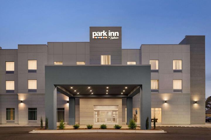 Hotel 2 of 23