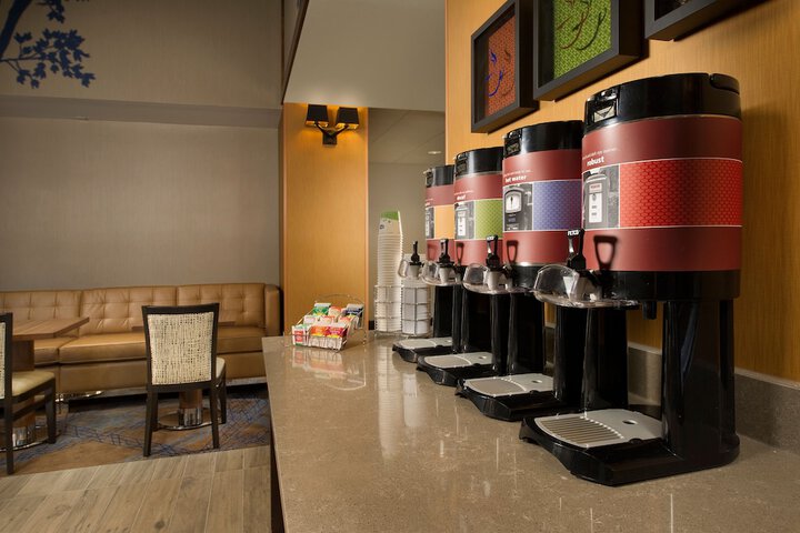 Breakfast/Coffee Service 27 of 32