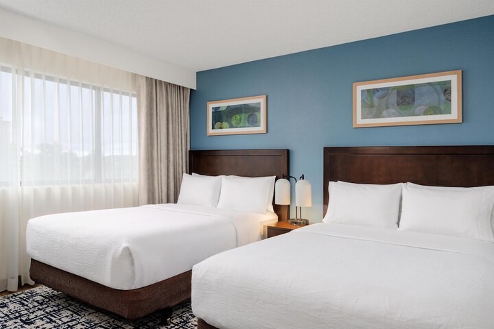 Embassy Suites by Hilton Seattle Tacoma International Airport