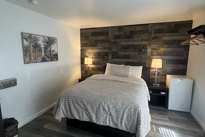 Room 31 of 65