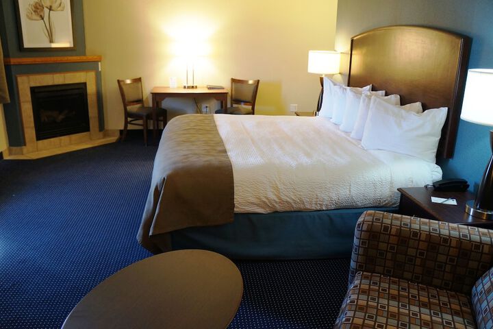 Room 25 of 64