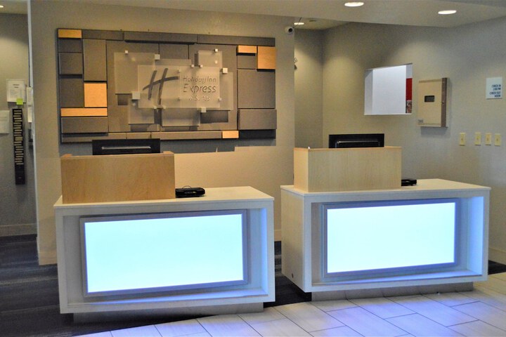 Hotel Interior 17 of 53