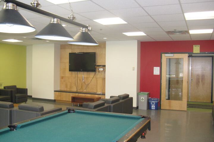 Room 15 of 34