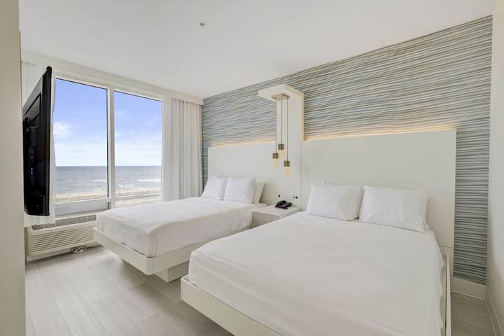Room 27 of 65