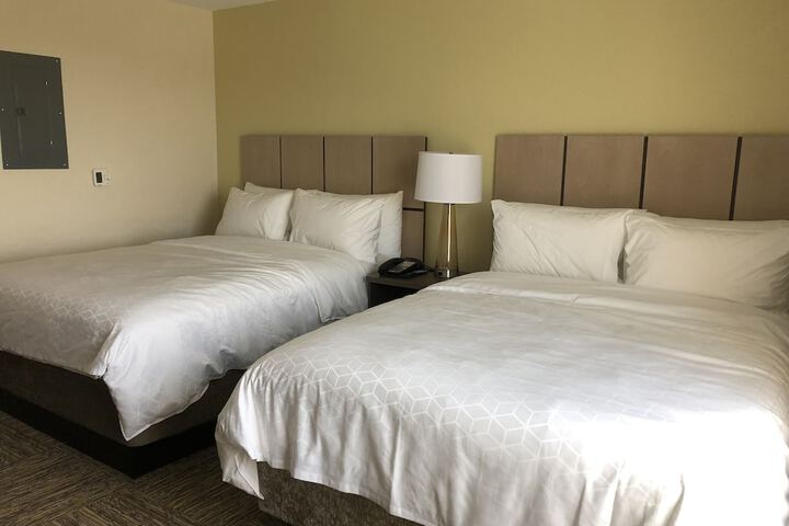 Room 39 of 74