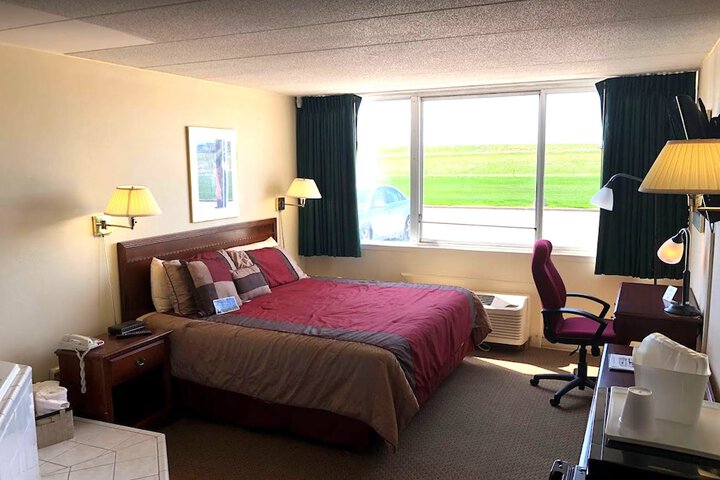 Room 13 of 23