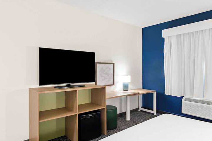 Room 31 of 42