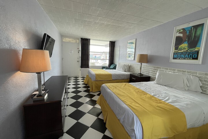 Room 29 of 44