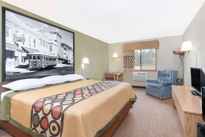 Super 8 by Wyndham Winner SD