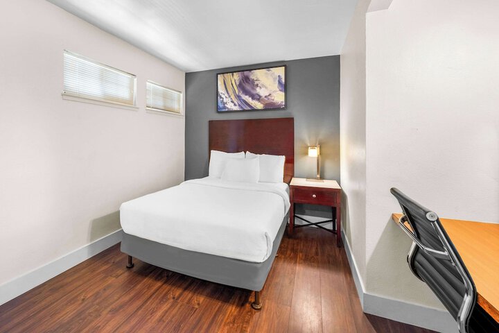 Room 38 of 51