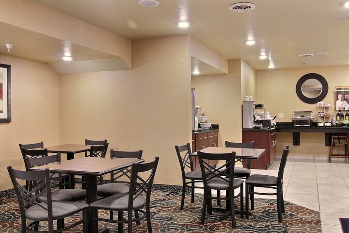Hotel Interior 10 of 41