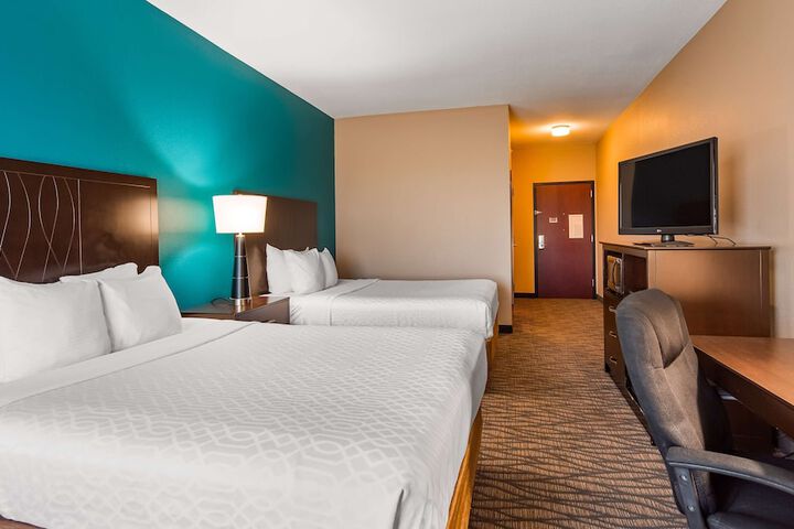 Room 16 of 31