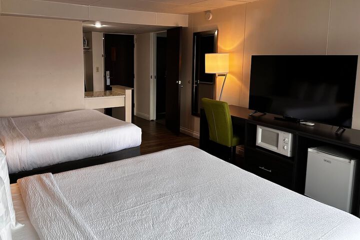 Room 20 of 38