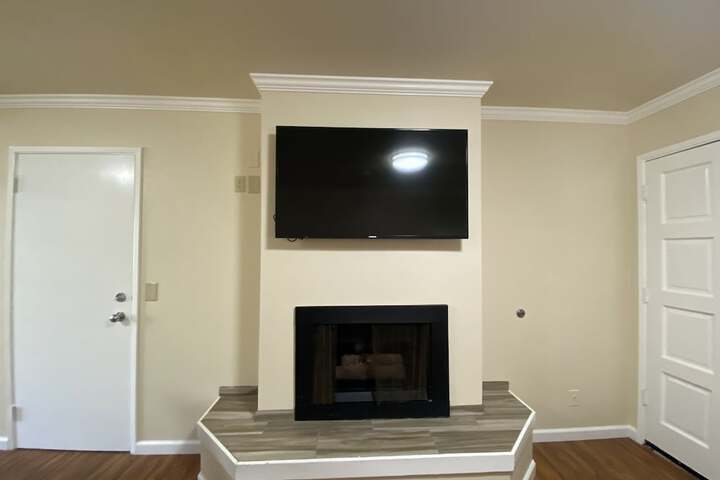 Room 6 of 29
