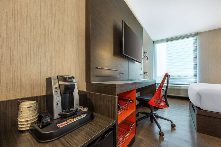 Vīb Best Western Springfield