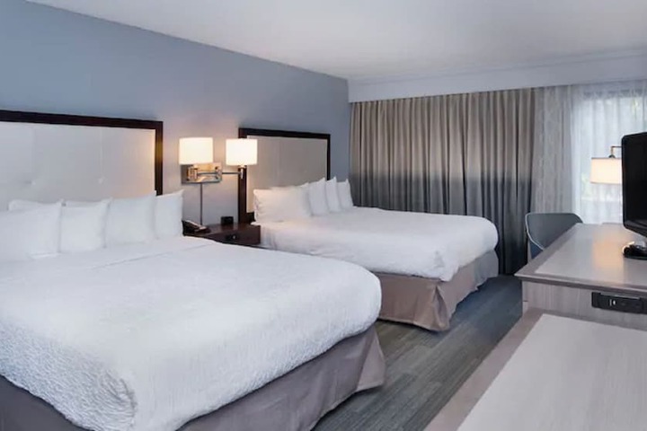 Room 15 of 30