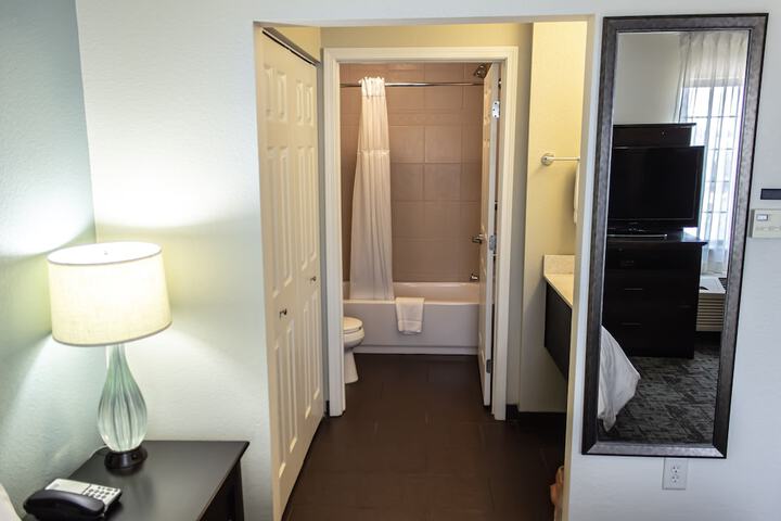 Staybridge Suites Minot by IHG
