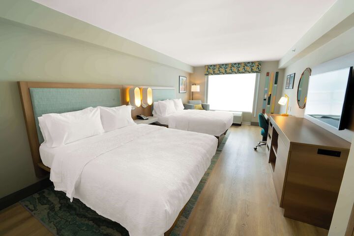 Room 32 of 58