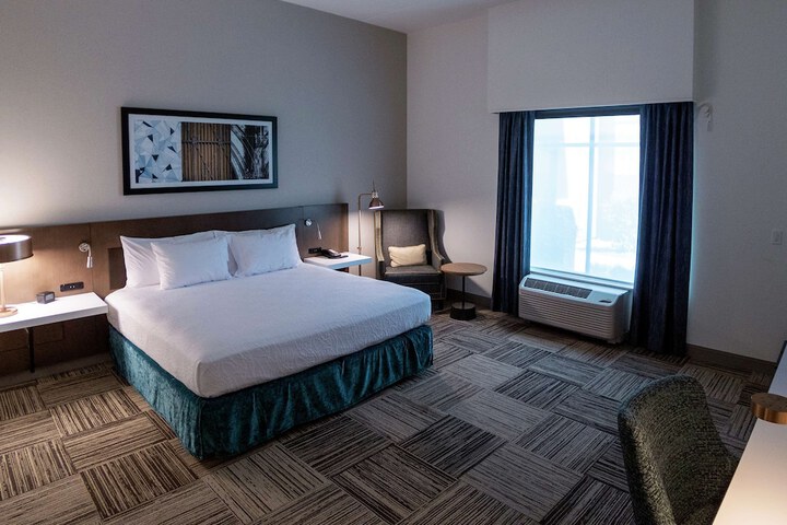 Room 15 of 45