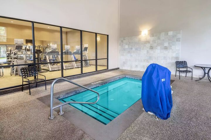 Pool 5 of 39