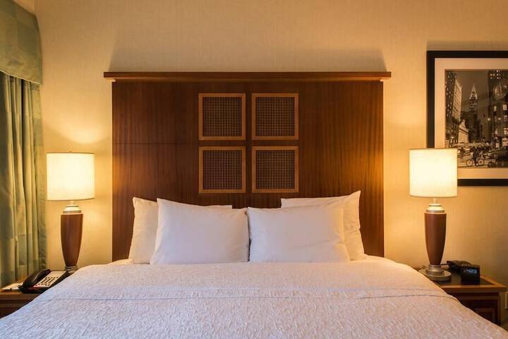 Room 12 of 22