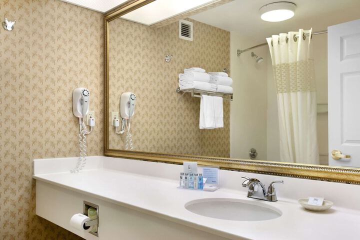 Hampton Inn & Suites Providence / Warwick-Airport