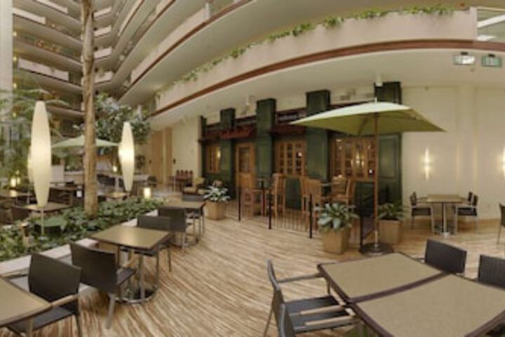 Embassy Suites by Hilton Irvine Orange County Airport