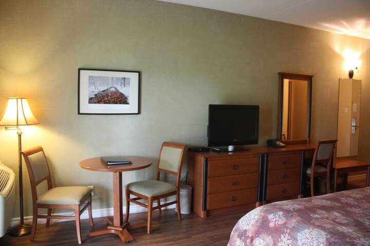 Room 51 of 125