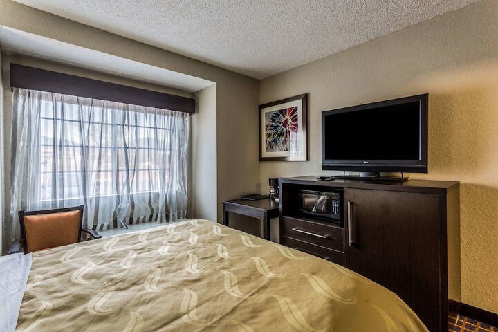 Quality Inn & Suites El Paso I-10