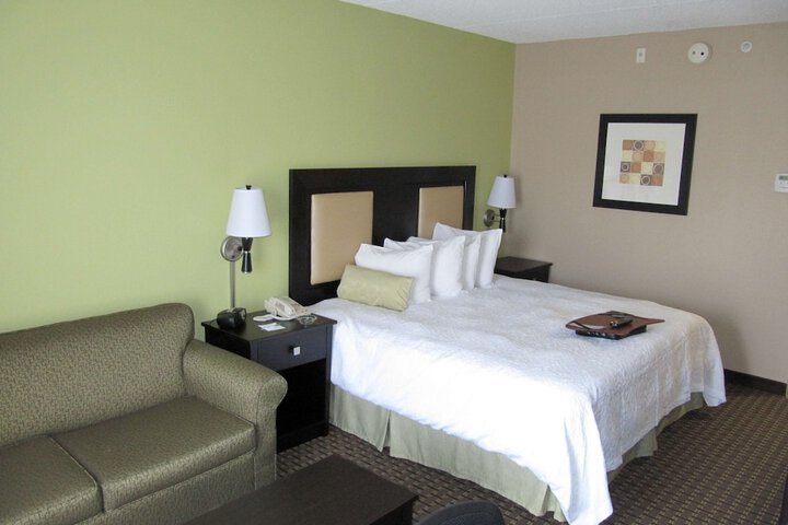 Room 20 of 37