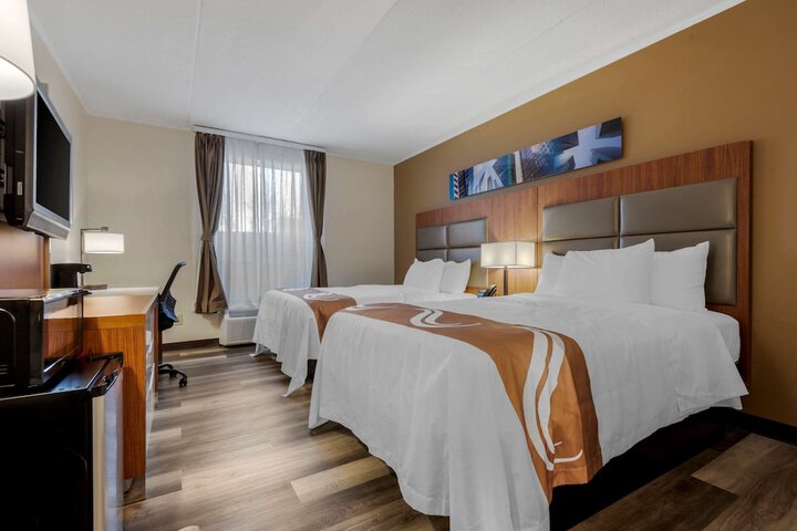 Room 21 of 40