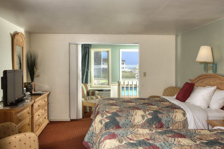 The Corsair & Cross Rip Oceanfront Resort