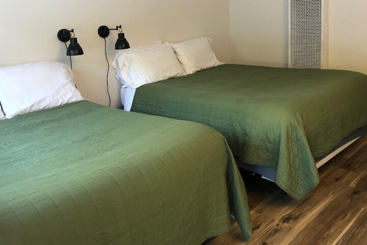 Room 15 of 15