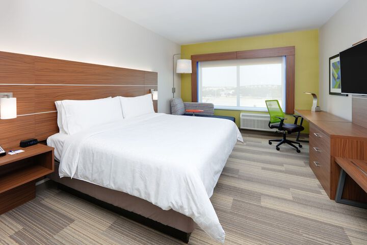 Room 14 of 29