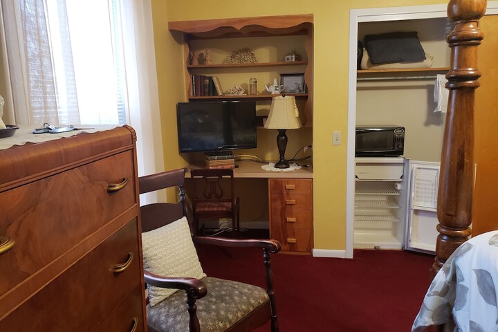 Room 31 of 35