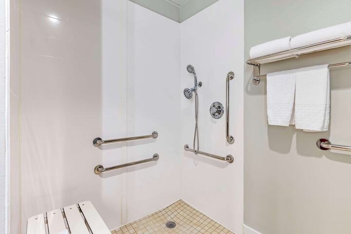 Room 20 of 30