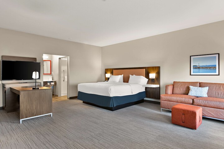 Hampton Inn & Suites by Hilton Petoskey