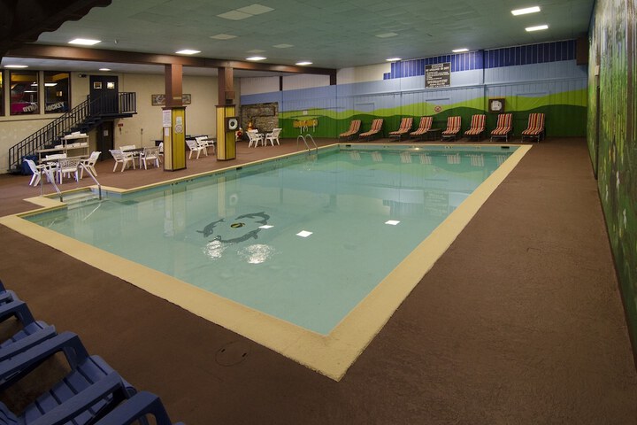 Pool 5 of 34