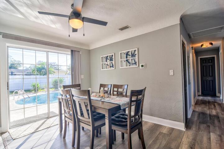 Coral Coastal Retreat