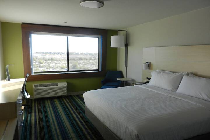 Holiday Inn Express & Suites Phoenix West - Buckeye by IHG