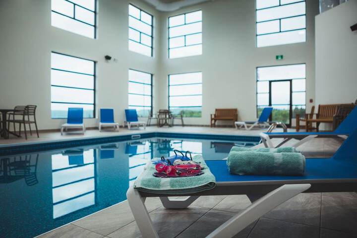 Pool 9 of 65