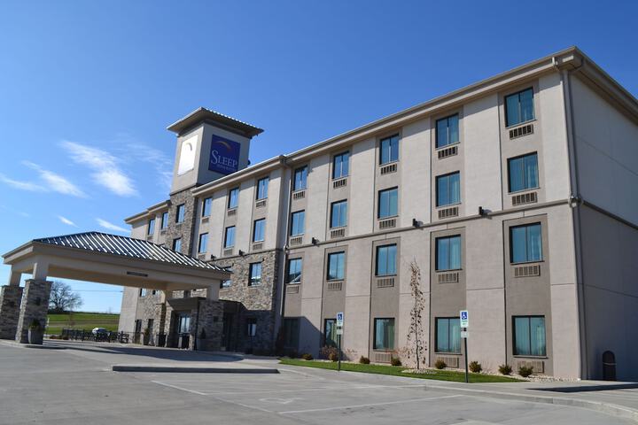 Hotel 2 of 45