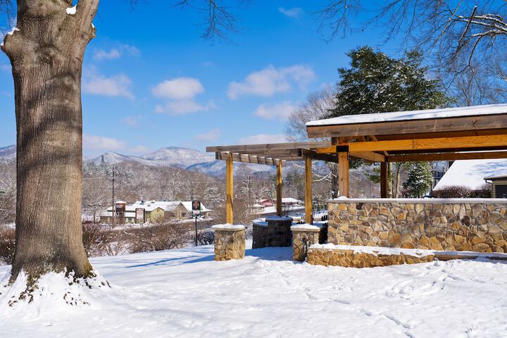 Tremont Lodge & Resort