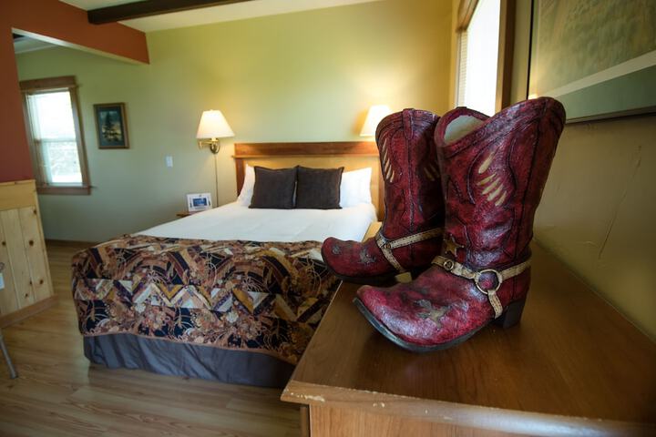 The Islander Inn