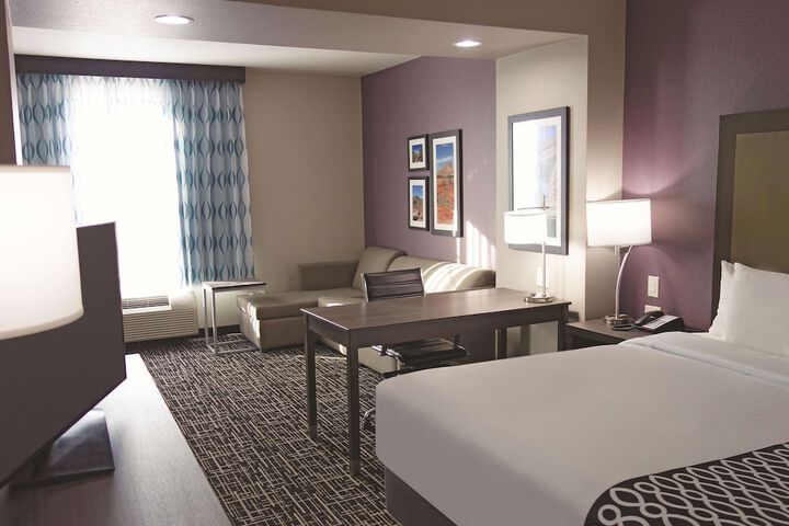 Room 45 of 78
