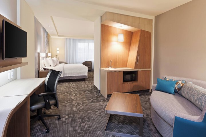 Room 30 of 53