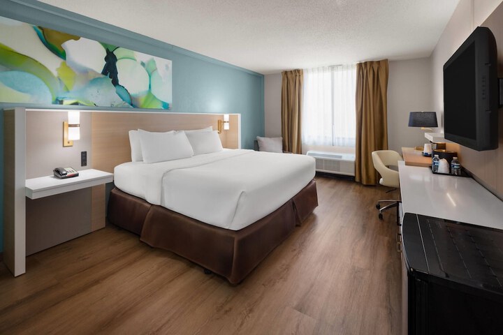 Wyndham Garden Romulus Detroit Metro Airport