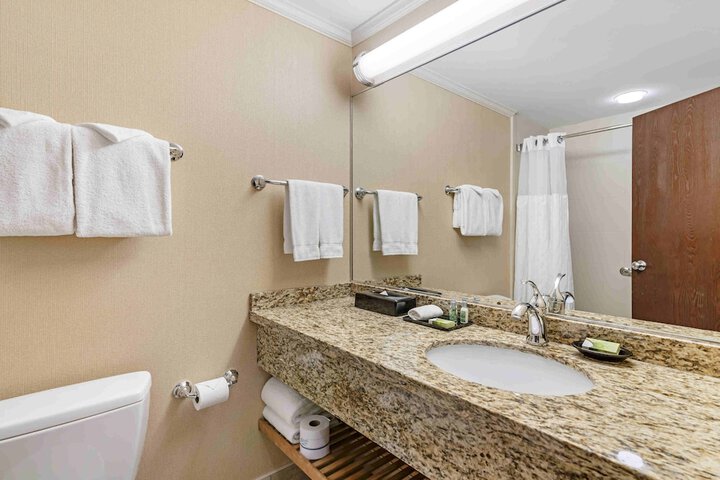 Juniper Hill Inn