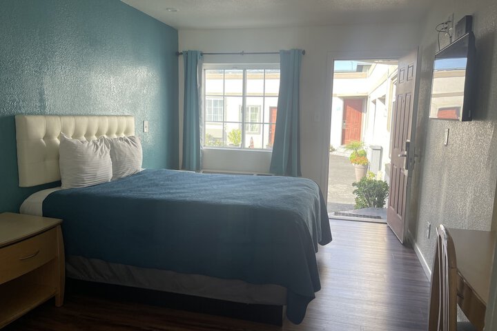 Geneva Motel Daly City