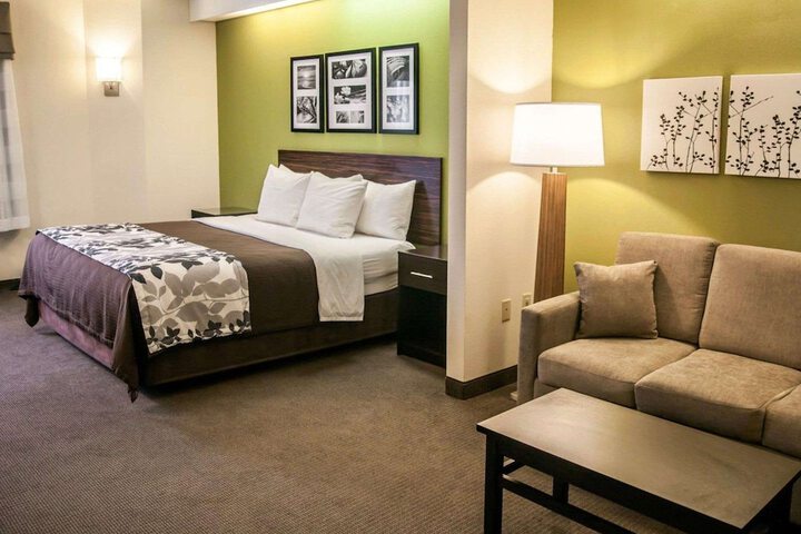 Room 20 of 57